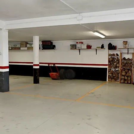 Apto. En Vivienda- 1 Linea De Costa- Parking-wifi. 아파트 *