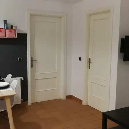 Apartamento Apto. En Vivienda- 1 Linea De Costa- Parking-wifi. Mundaka